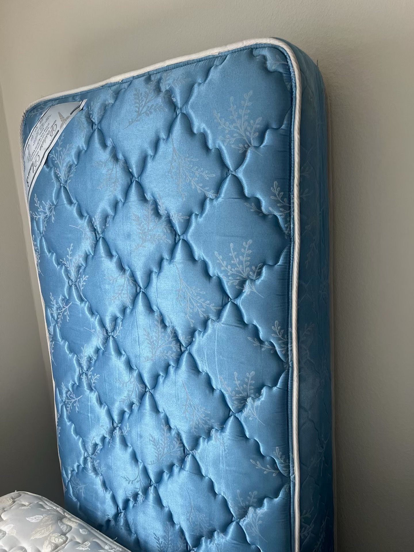 Mattress and frame full set
