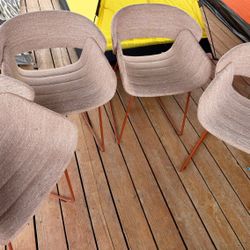 Retro / Mid-Century Style Accent Chairs – Set of 4 