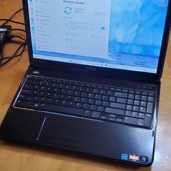 LAPTOP  DELL ISPIRION 