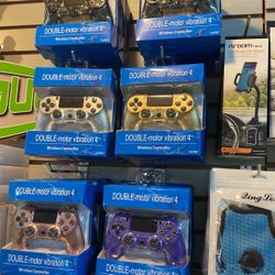 PS4 Controllers  New 