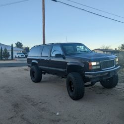 1998 GMC Suburban