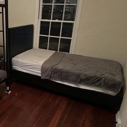 Leather Tuffed Wood Slatted Twin Bed Frame w/ 15inch Memory Foam Mattress