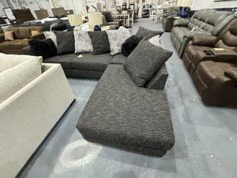Brand New L-Shaped sectional Sofa!