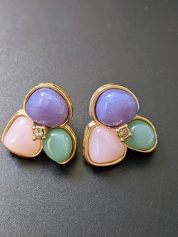 Vintage Avon Tri-color pierced earrings, pretty pastel colors of pink, green, purple stones