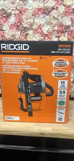 RIDGID 3 Gal. 3.5 Peak HP Handheld Shop Vacuum Wet Dry Vac with RIDGID SWEEP Dust Pan, Filter, Hose and Car Nozzle WD3050