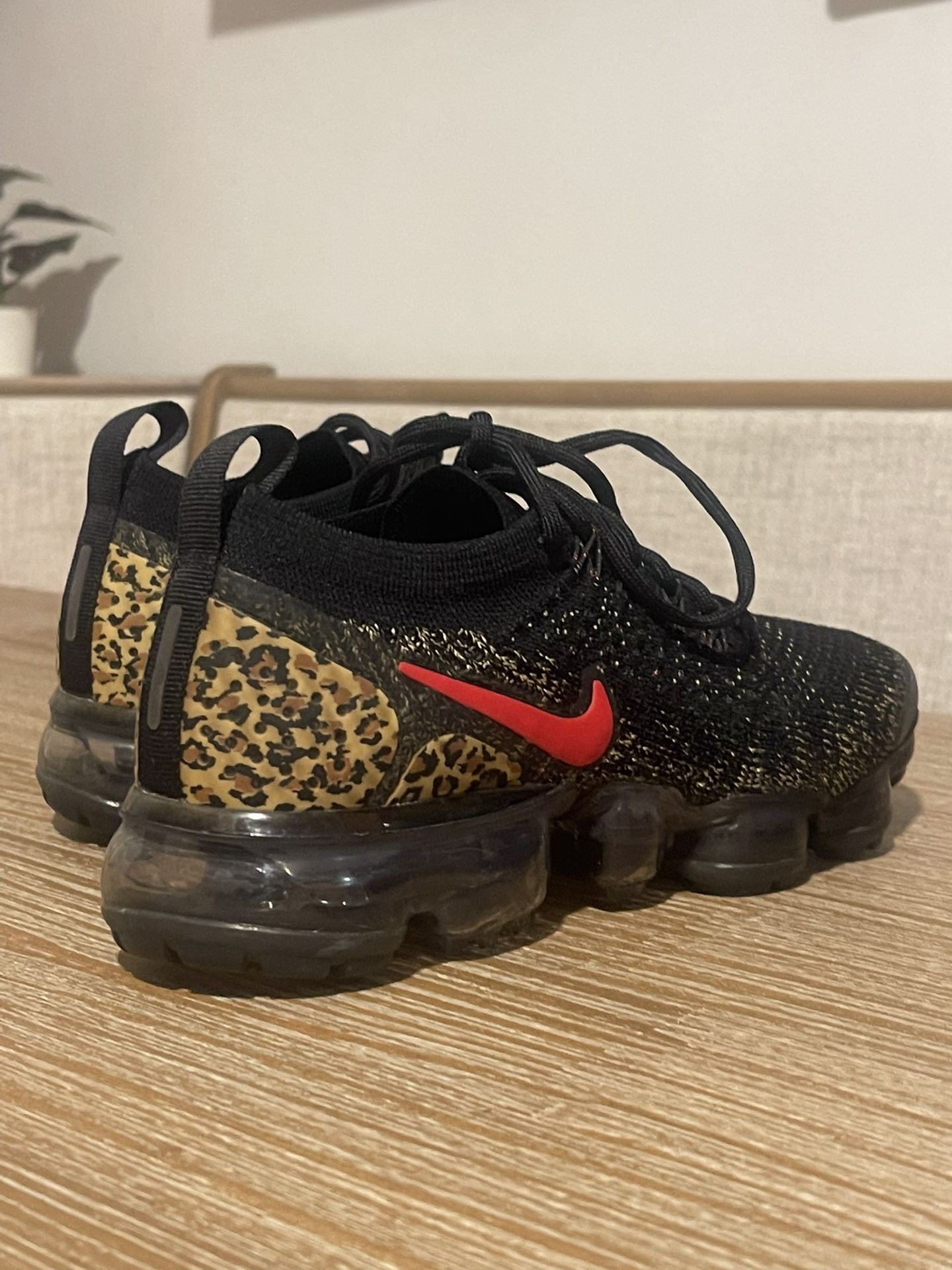 Nike Air VaporMax FlyKnit 2 Cheetah Women Size 5.5