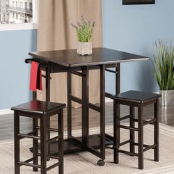 Drop-leaf Dining Table Perfect For Small Spaces 