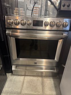 Kenmore Pro Stainless Steel Electric Range