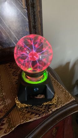 Globe lamp