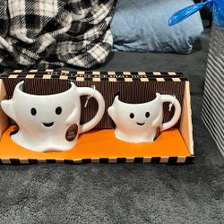 Halloween Mugs 
