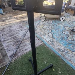 STAND FOR  T V MATEL VERY GOOD CONDITION 