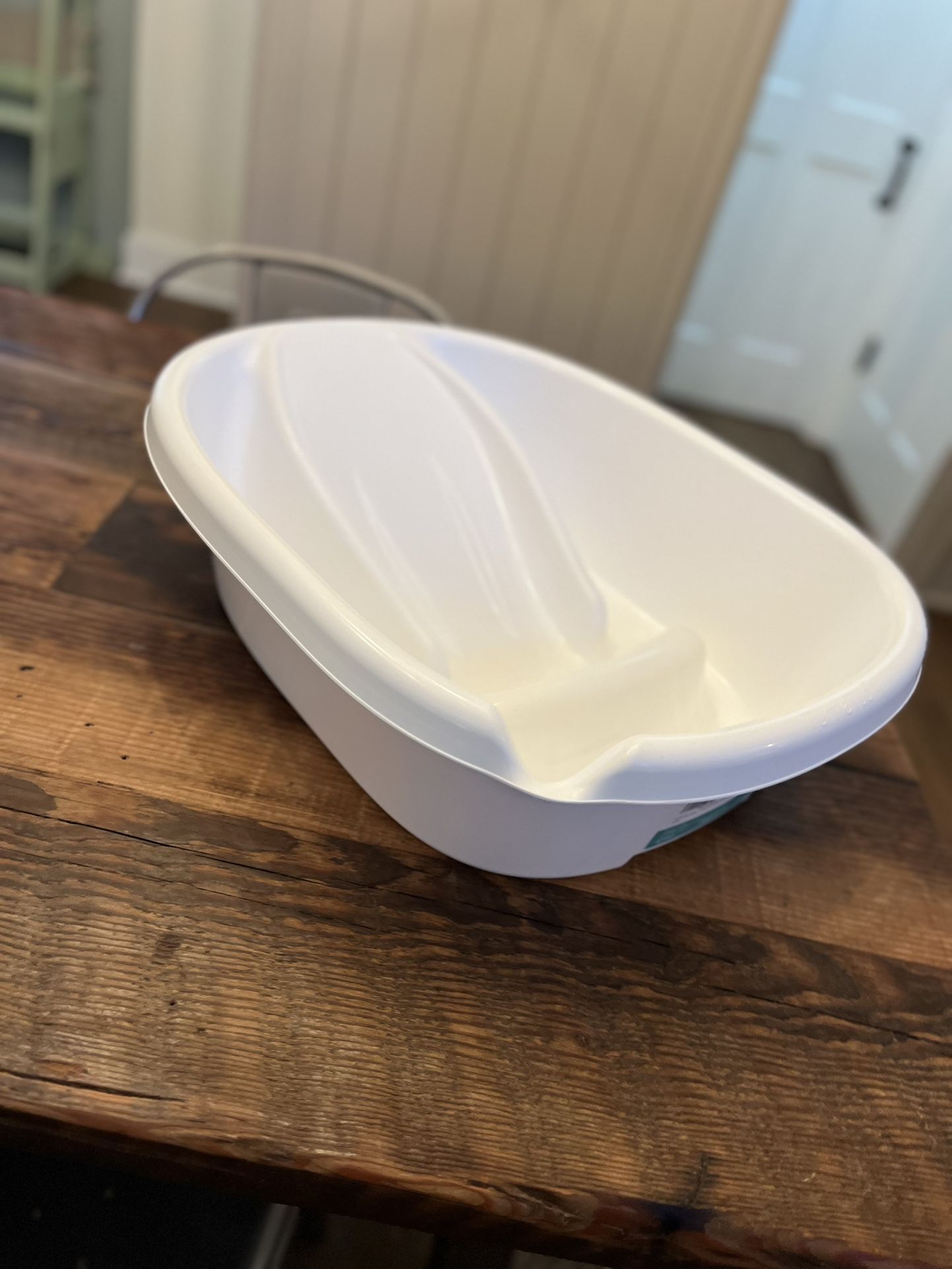 TurtleTub Baby Swaddle Bath / Bathtub