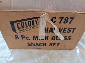 Colony Harvest Milk Glass 8 piece snack set