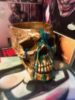 Bleeding Skull Ash Tray