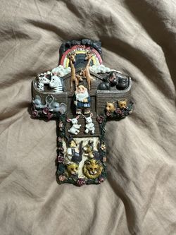 Noah’s Ark Cross