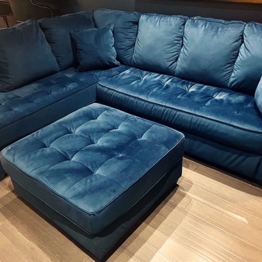 114 “Width-Left Arm Facing Sectional with Oversized Ottoman-Navy Velvet