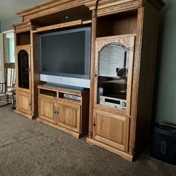 Large Media Entertainment Center