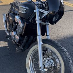 1996 Triumph Thunderbird 900
