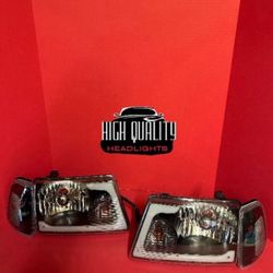 Ford Ranger 2001. 2011 Headlight.