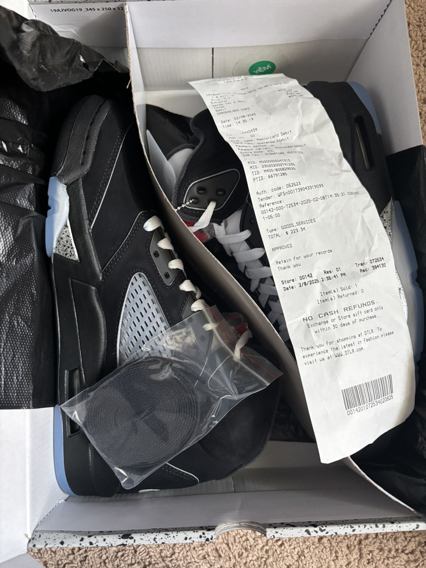 Air Jordan 5 Black Metallic Size 9 1/2