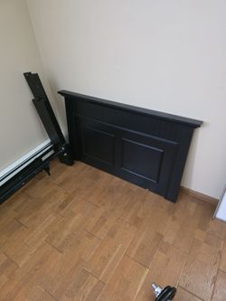 Twin Wood Headboard, bed frame, and boxspring