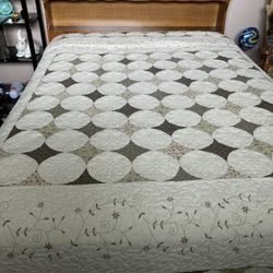 Full Bed With Headboard, Frame, Mattress, Boxspring