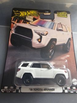 Hot Wheels Premium Boulevard '18 Toyota 4Runner