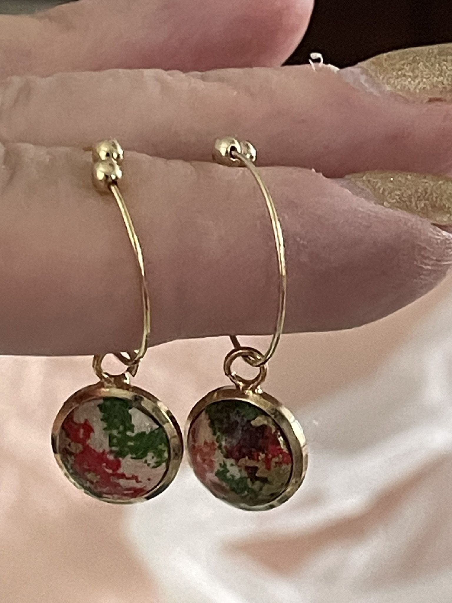Earrings With Matching Pendant/brooch