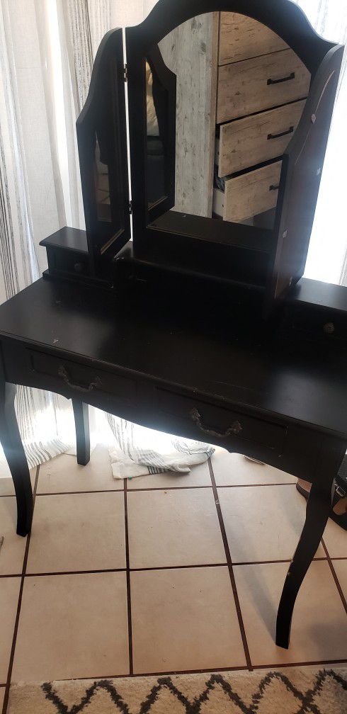 Small Vanity For Sale
