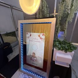 Magic Mirror Photo Booth