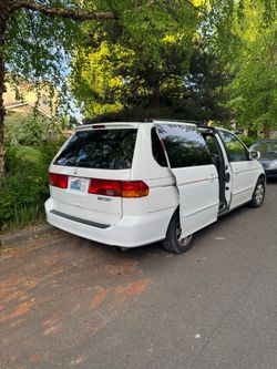 2004 Honda Odyssey