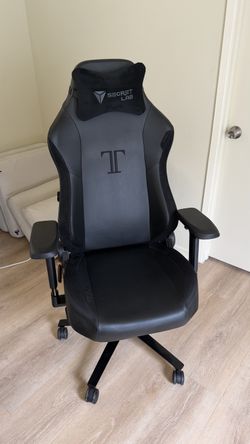 Gaming Chair TITAN Secretlab (Like New)