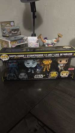 4 pack Starwars Funko pop