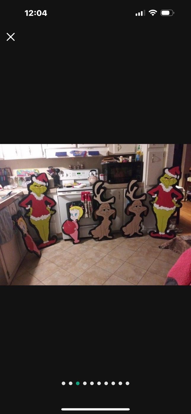 Christmas yard art handpainted great quality