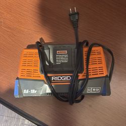 RIDGID 9.6V–18V Battery Charger – NiCd / Li-ion