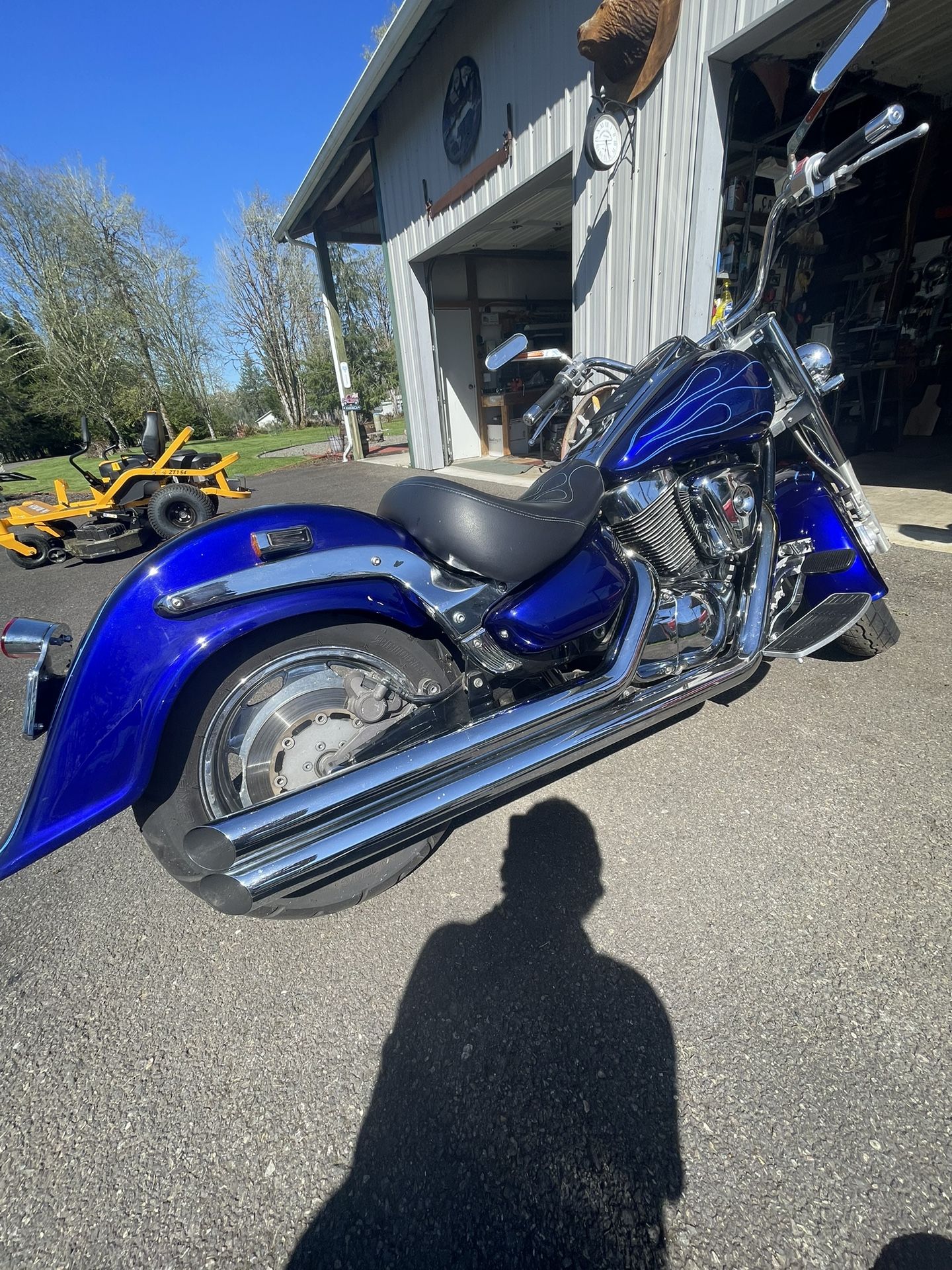 1999 Suzuki Intruder 1500. $5500.