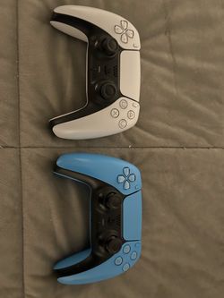 Pair of PS5 controllers one works one has broken stick