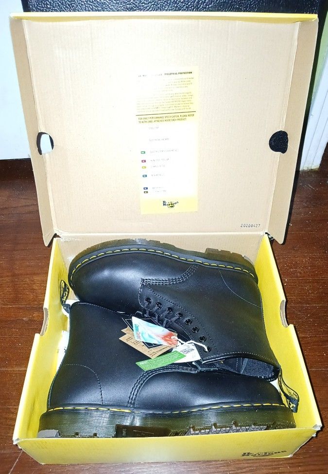 Dr. Martens 1460 Steel Toe Boots ST SR Men's 10 Women's 11 BRAND NEW IN BOX