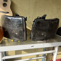 Chevy 2008 Headlight 