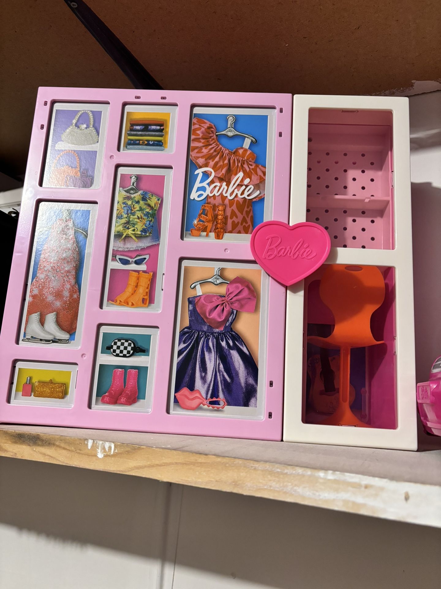Barbie Closets,doll House …etc