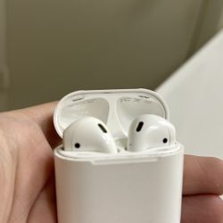 Airpods 1st Gen