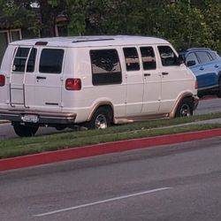 Camper Van