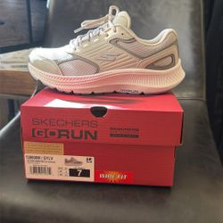 Women’s Skechers 