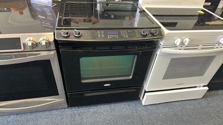 Black slide in glass top stove