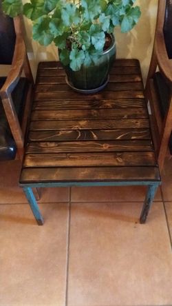 Reclaimed coffee table end table