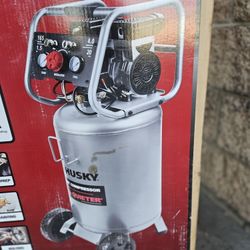 Husky
20 Gal.165 PSI Vertical
Electric Oil-Free Quiet
Auto/Workshop Air
Compressor with Dual
Gauges and 2-Quick
Couplers