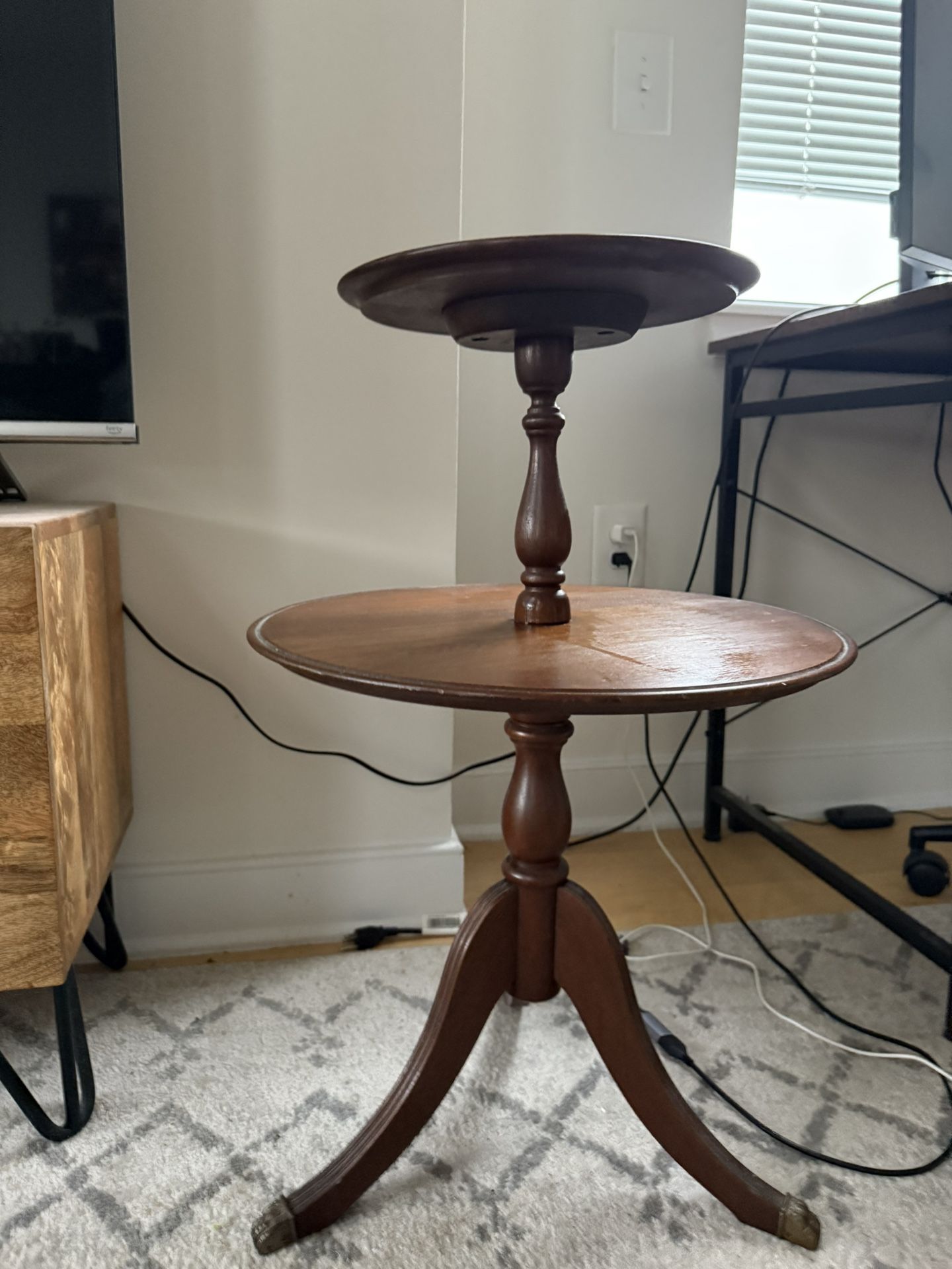 Table Stand - Antique 