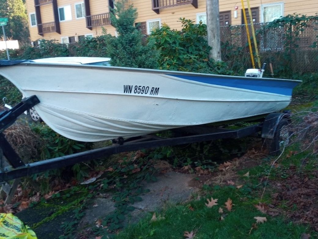 1977 Valco 14 Ft V Hull Aluminum Boat Flash With Six Horsepower Outboard Self-contained Motor