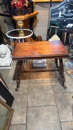 Antique beautiful metal legs solid wood side table cloth feet with crystal