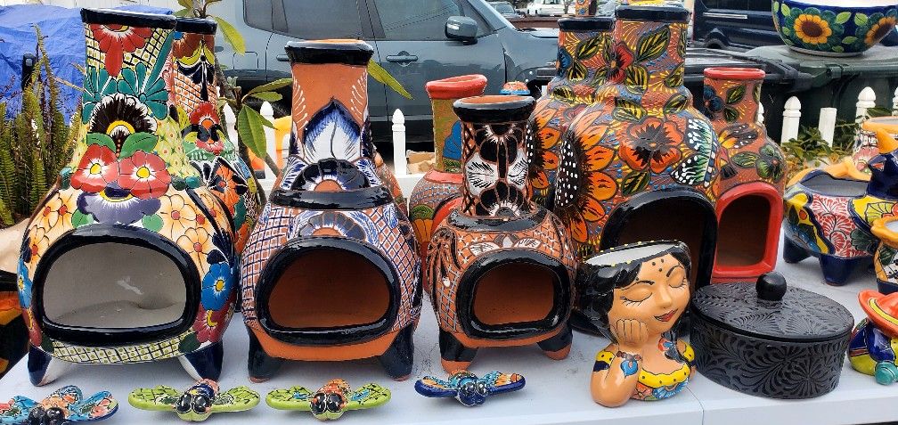 Decorasiones Navideñas De Talavera Y Seramica, Macetas Espejos ,Bañeras Para Pajaritos.